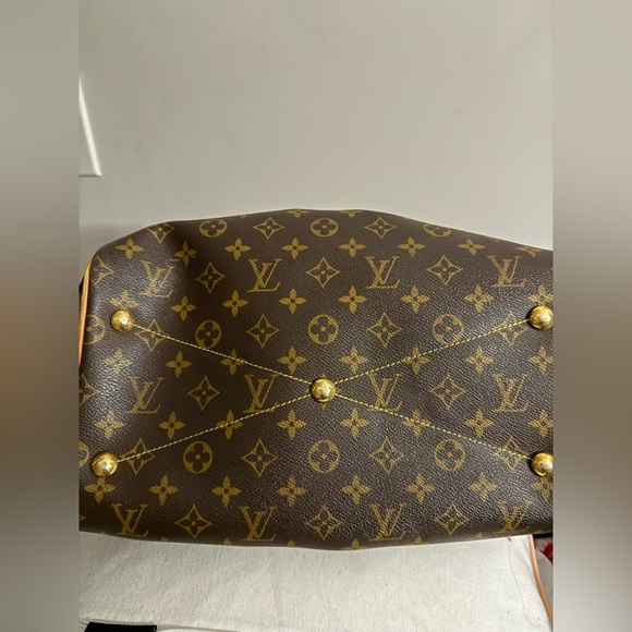MUST GO: LOUIS VUITTON Monogram Tivoli GM - Picture 5 of 8